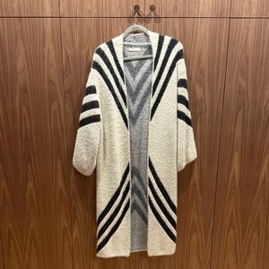 Open-Front Cream and Black Patterned Knit Cardigan